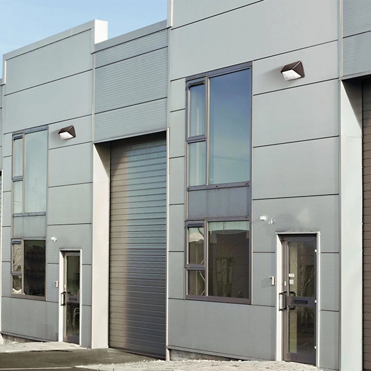 LED Dusk To Dawn Wall Pack - 80W - 10,000 Lumens - 4000K 4 LED Dusk To Dawn Wall Pack - 80W - 10,000 Lumens - 4000K - Image 4