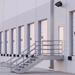 LED Dusk To Dawn Flood Light - 70W - 8000 Lumens - 4000K -Zenith Boutique Store gfabnrgnw1i8gvqglyvx 64805.1683857605